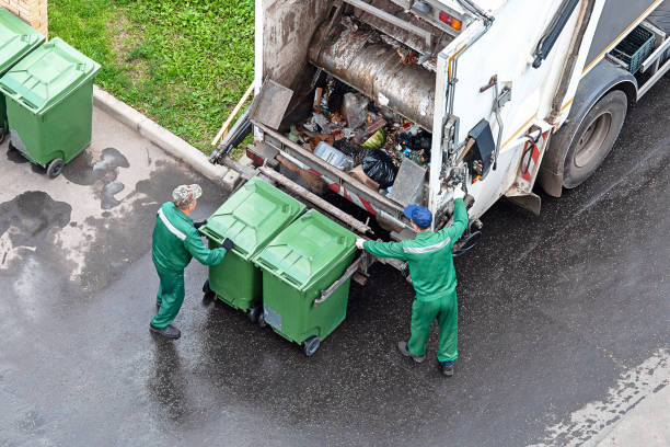 Best Garage Cleanout Services  in Harbor Bluffs, FL